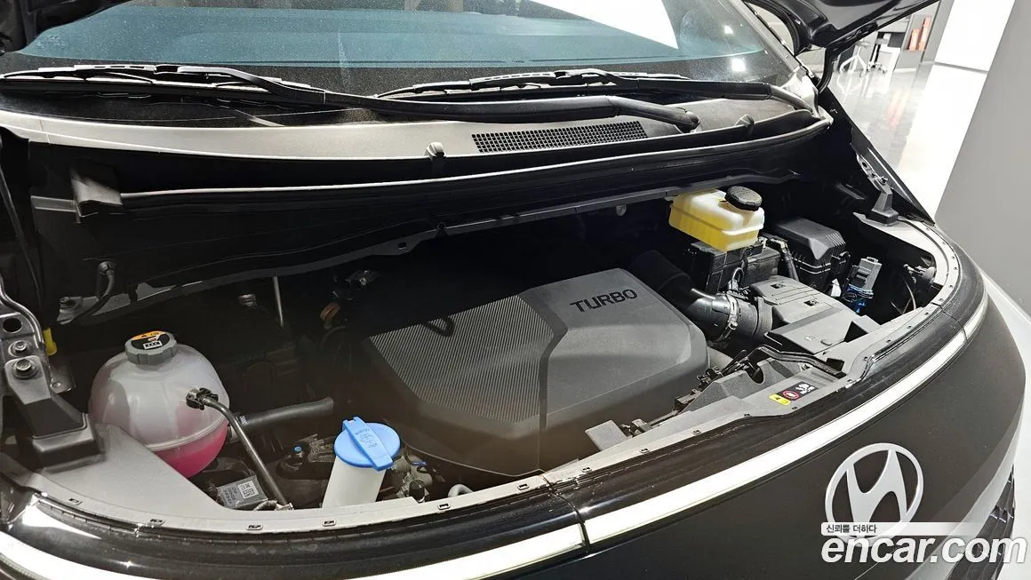 Hyundai Staria 2025 из KR, фото 8