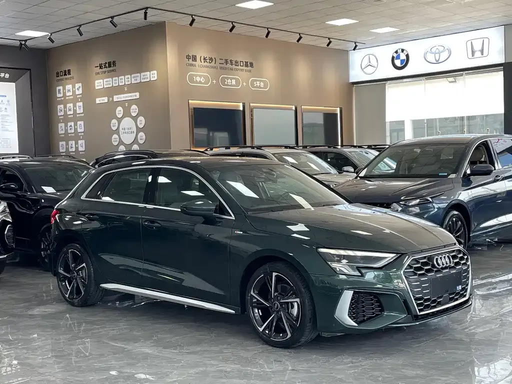 Audi A3 2022 из CN, фото 8