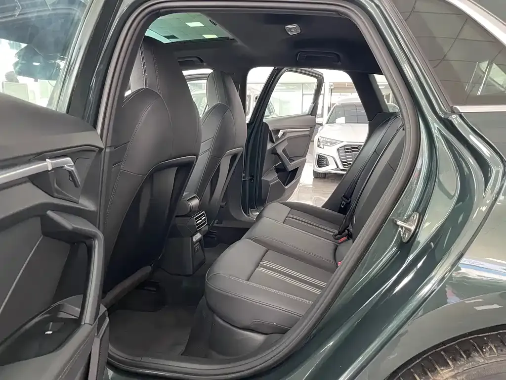 Audi A3 2022 из CN, фото 3
