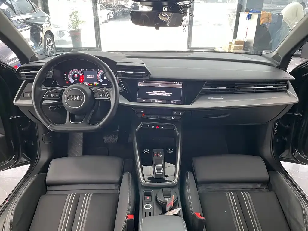 Audi A3 2022 из CN, фото 6