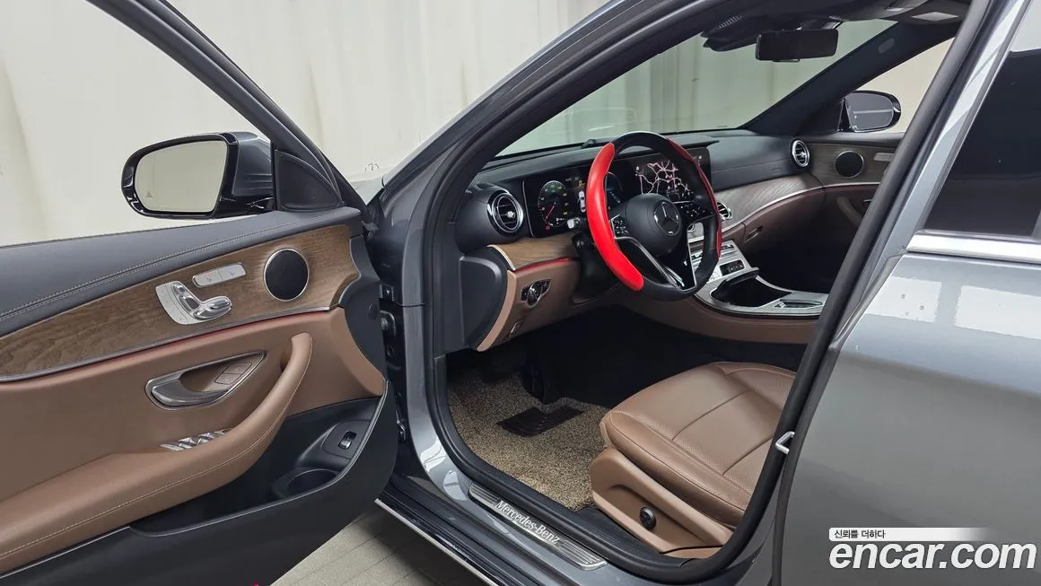 Mercedes-Benz E-Class 2021 из KR, фото 10