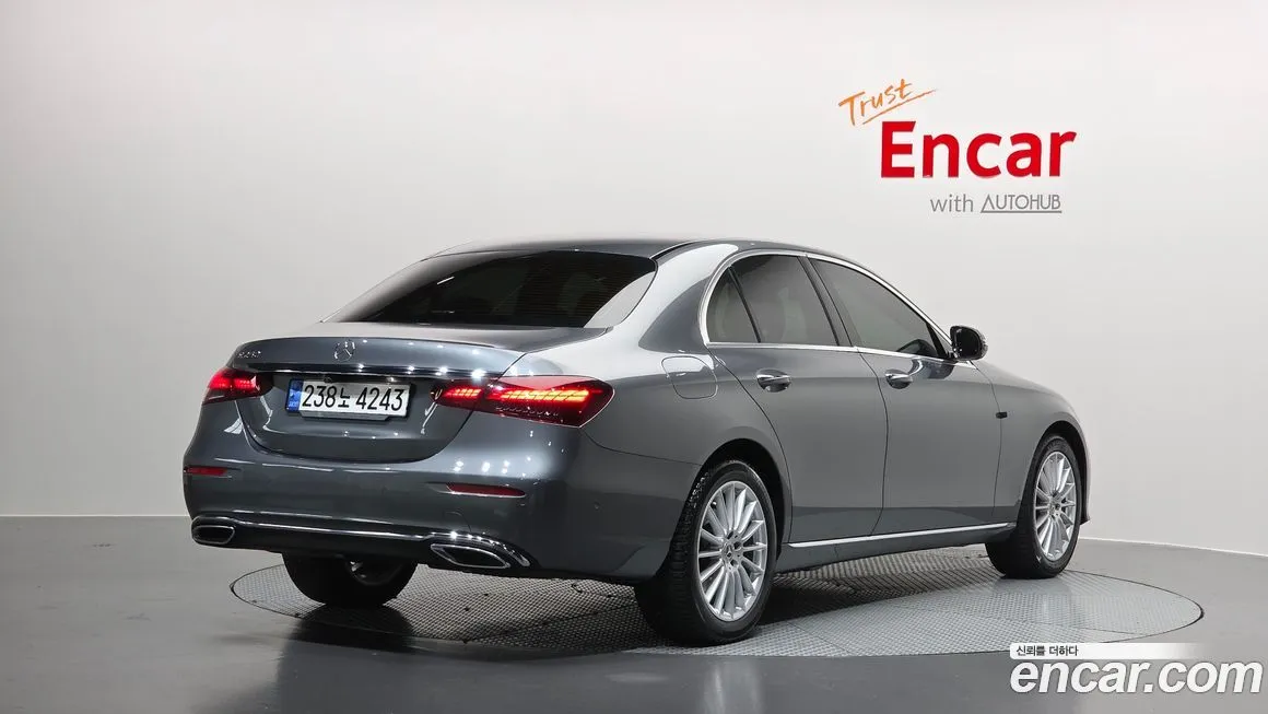 Mercedes-Benz E-Class 2021 из KR, фото 2