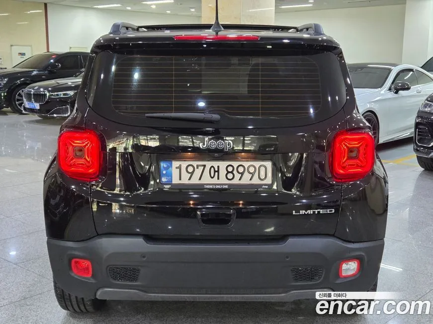 Jeep Renegade 2023 из KR, фото 8
