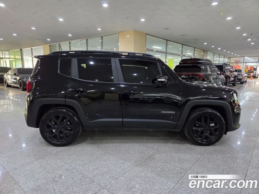 Jeep Renegade 2023 из KR, фото 10