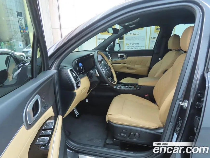 Kia Sorento 2023 из KR, фото 3