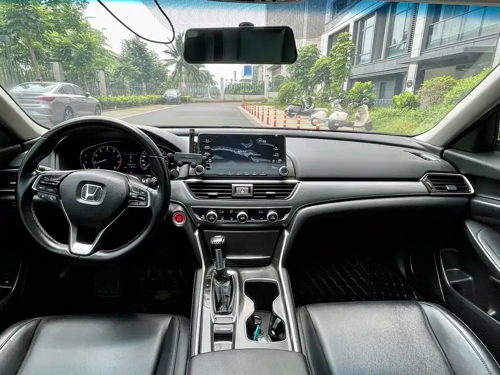 Honda Accord 2021 из CN, фото 5