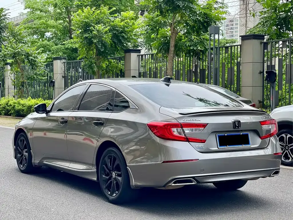 Honda Accord 2021 из CN, фото 9