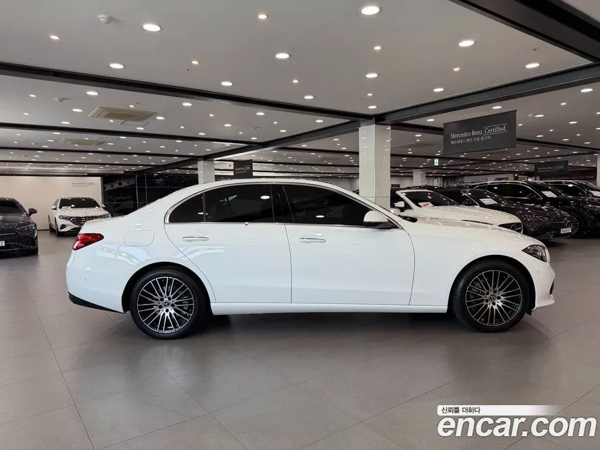 Mercedes-Benz C-Class 2024 из KR, фото 7