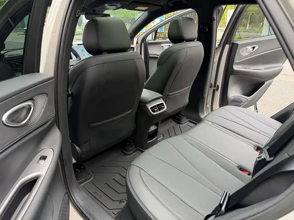 BYD Hiace 06 2025 из CN, фото 3