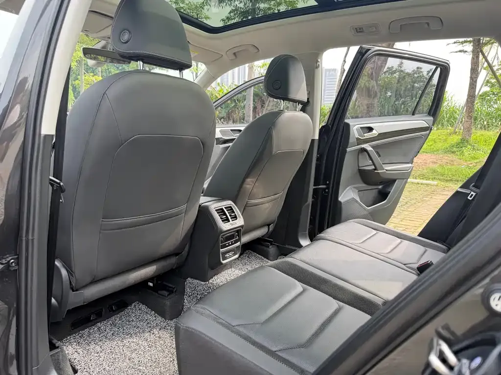 Volkswagen Tayron 2021 из CN, фото 6