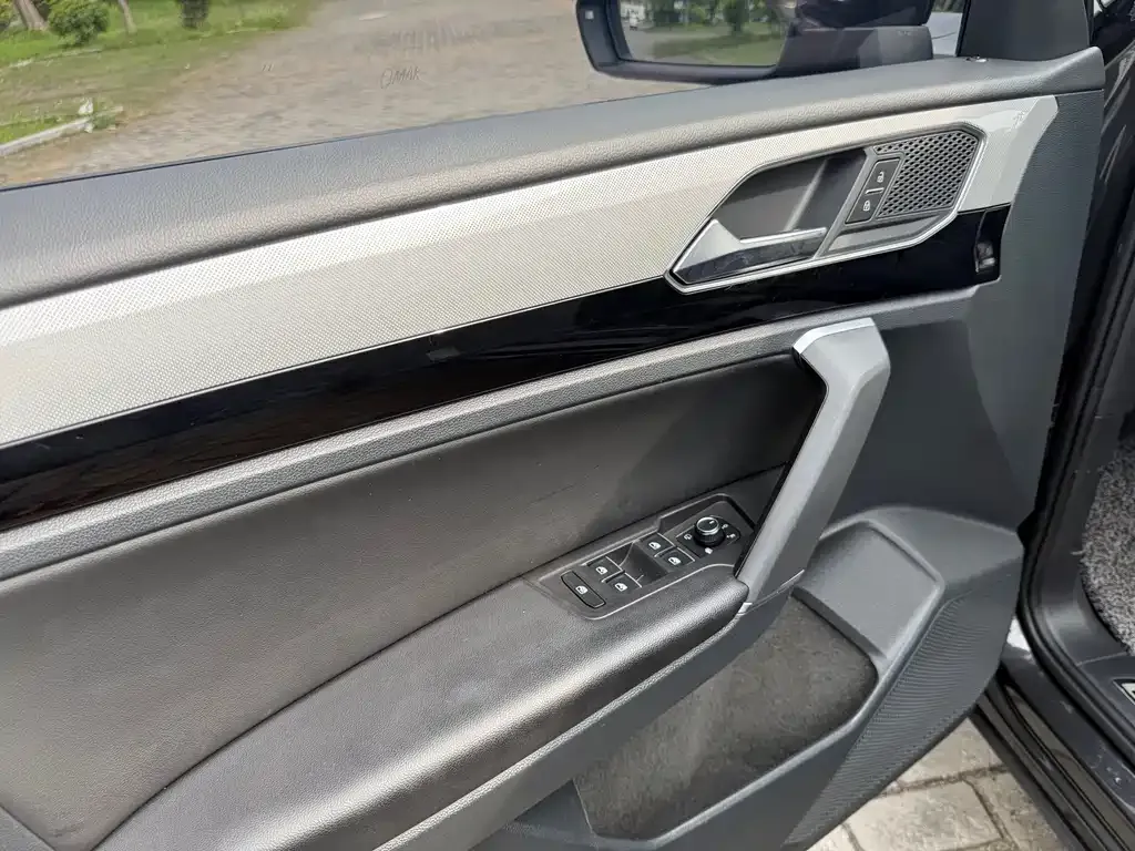 Volkswagen Tayron 2021 из CN, фото 4