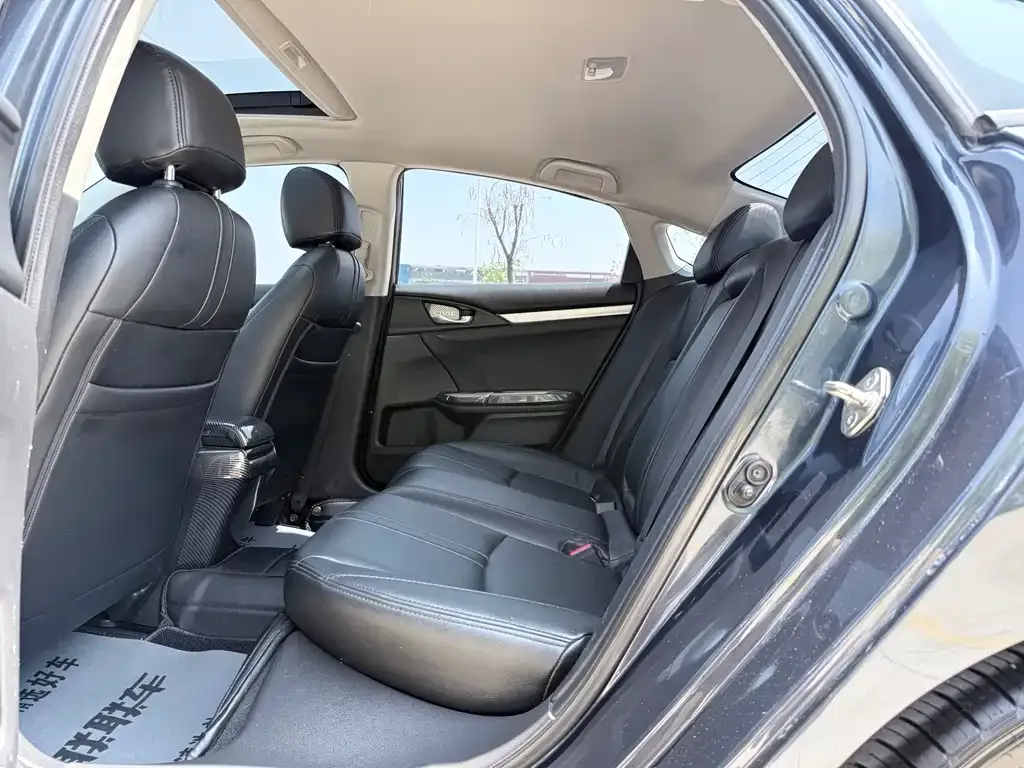Honda Civic 2021 из CN, фото 7
