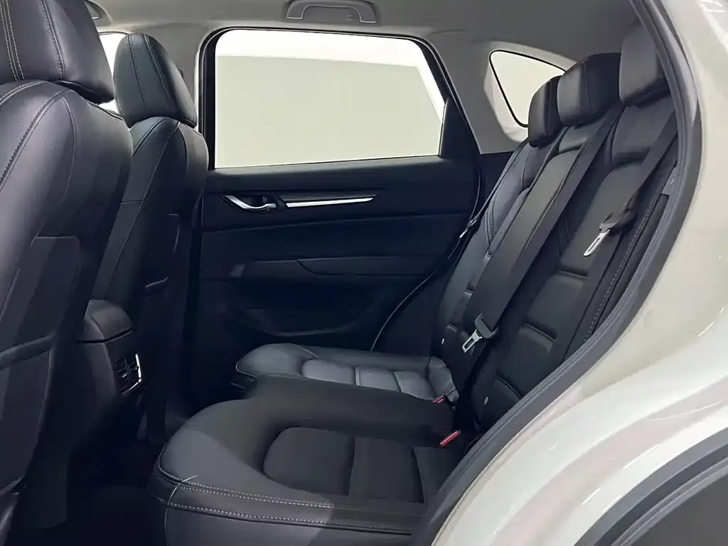 Mazda CX-5 2023 из CN, фото 5