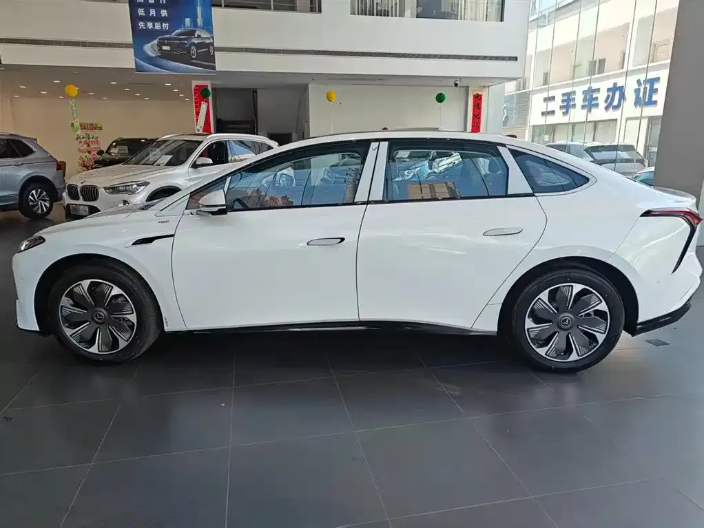 Hongqi Tiangong 05 2026 из CN, фото 6