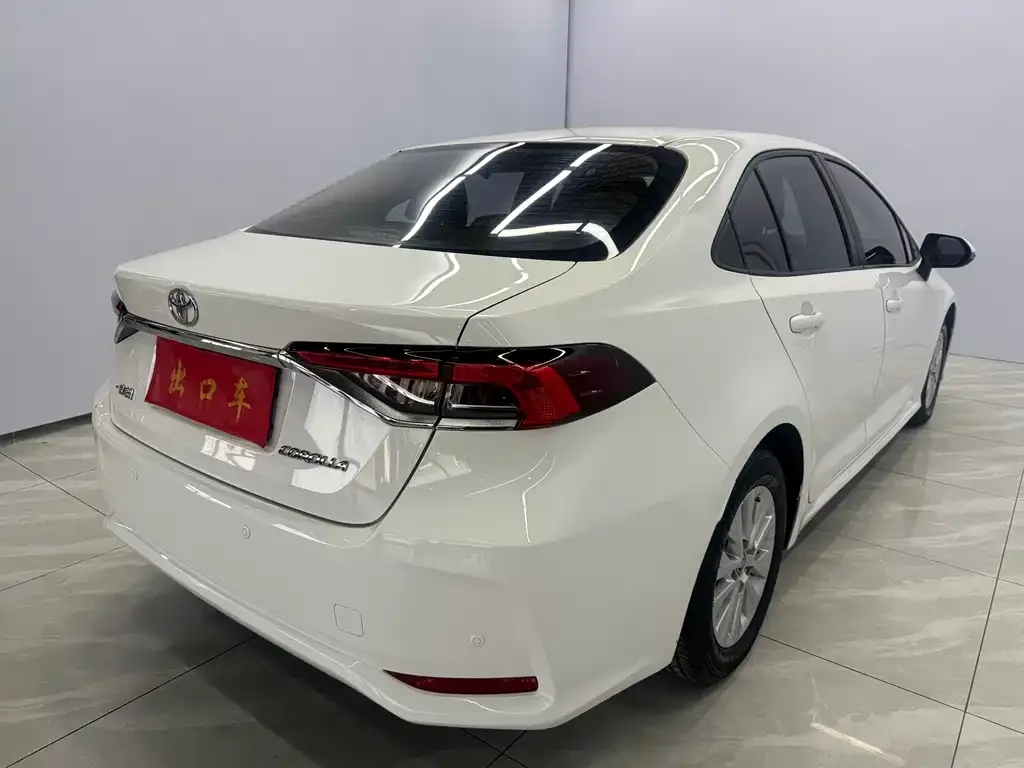 Toyota Corolla 2022 из CN, фото 4