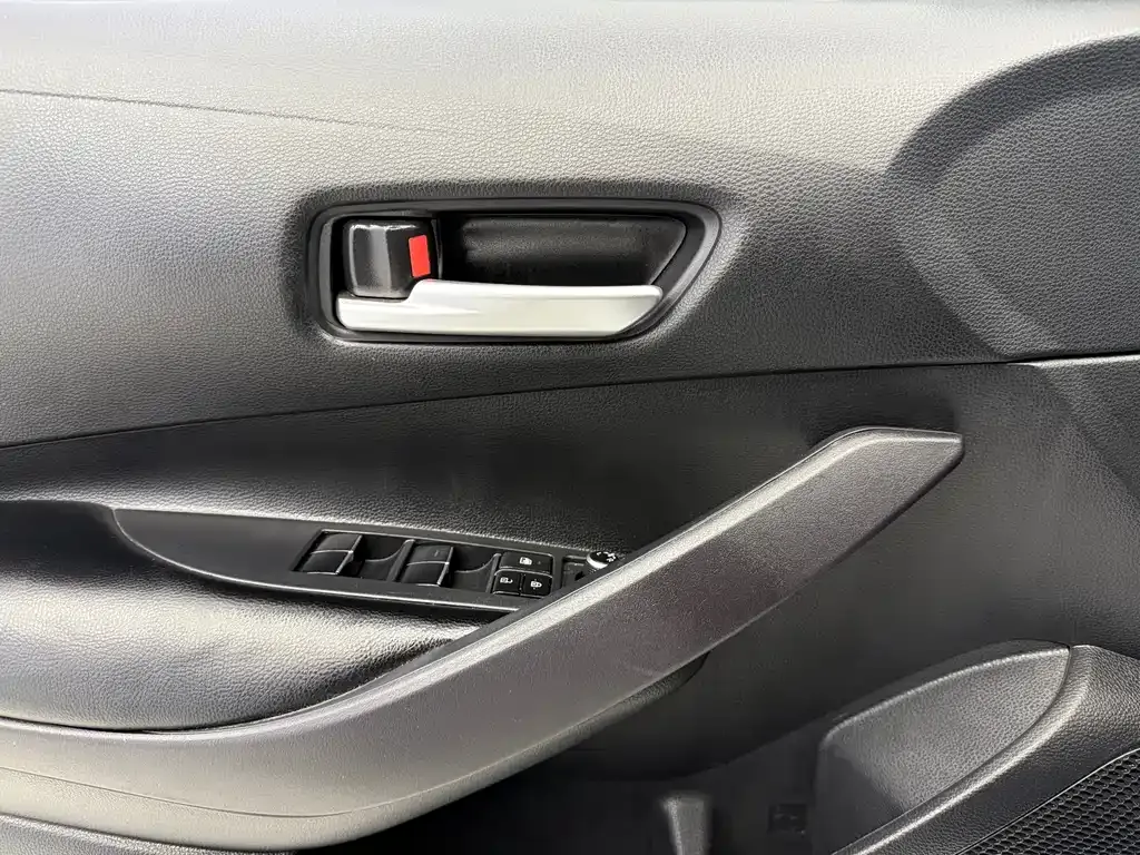 Toyota Corolla 2022 из CN, фото 9