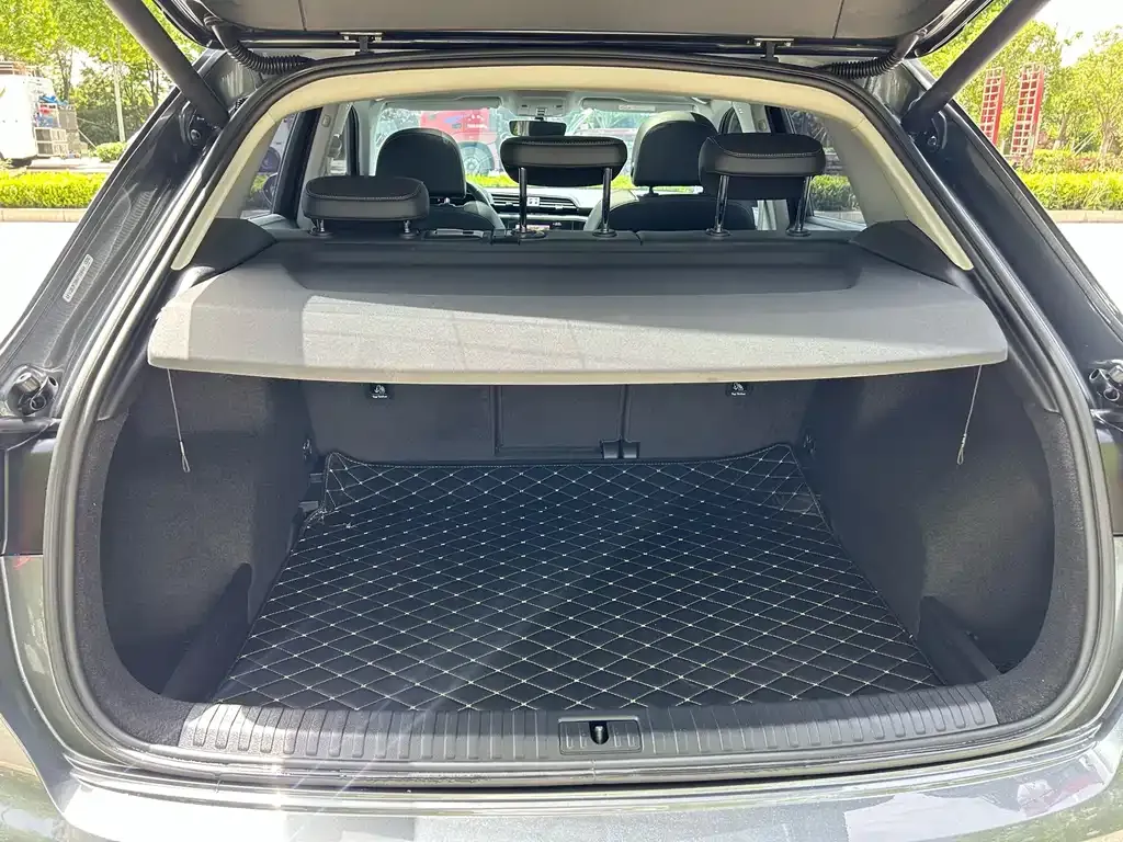 Audi Q3 2021 из CN, фото 4
