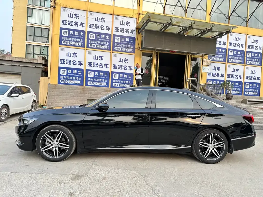Honda Accord 2022 из CN, фото 4