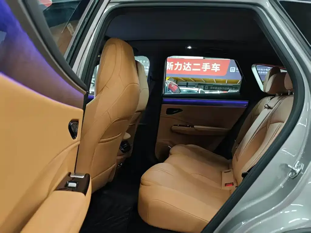 Geely Galaxy L7 2025 из CN, фото 2
