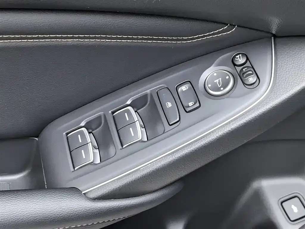 Honda Accord 2023 из CN, фото 8