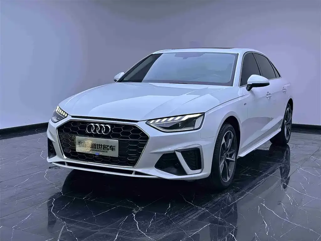Audi A4L 2022 из CN, фото 1