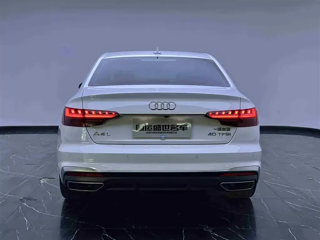 Audi A4L 2022 из CN, фото 7
