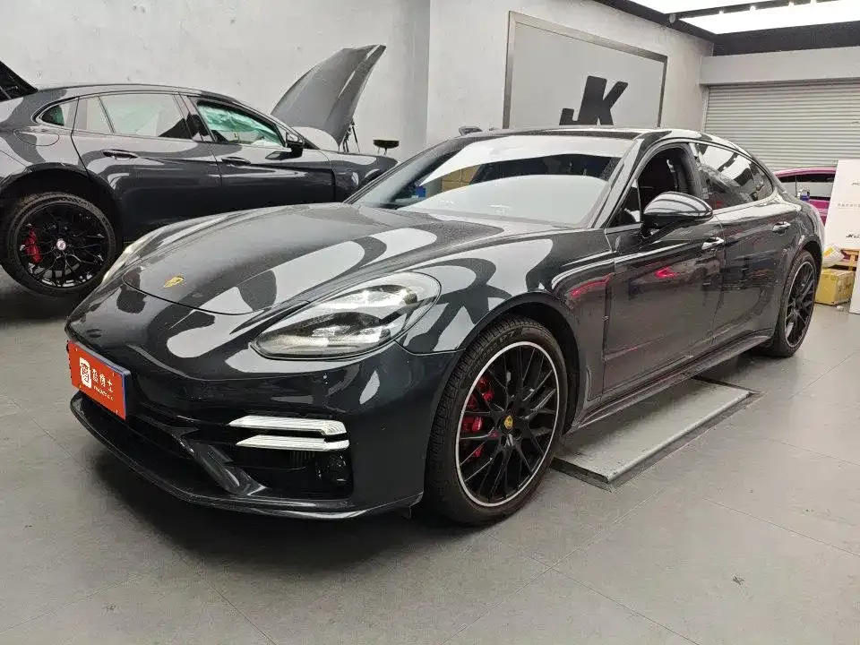 Porsche Panamera 2022 из CN, фото 1