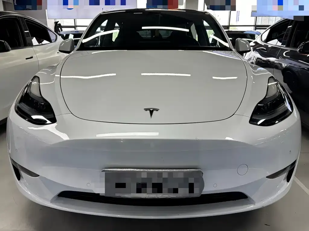 Tesla Model Y 2024 из CN, фото 3