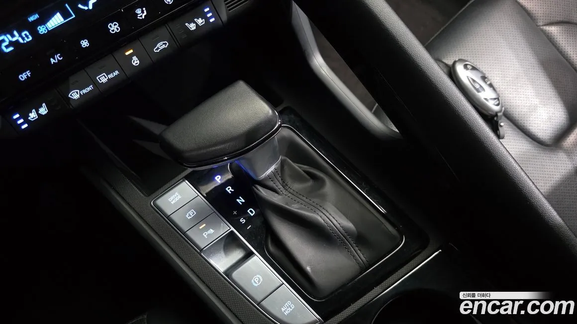 Hyundai AVANTE 2024 из KR, фото 3