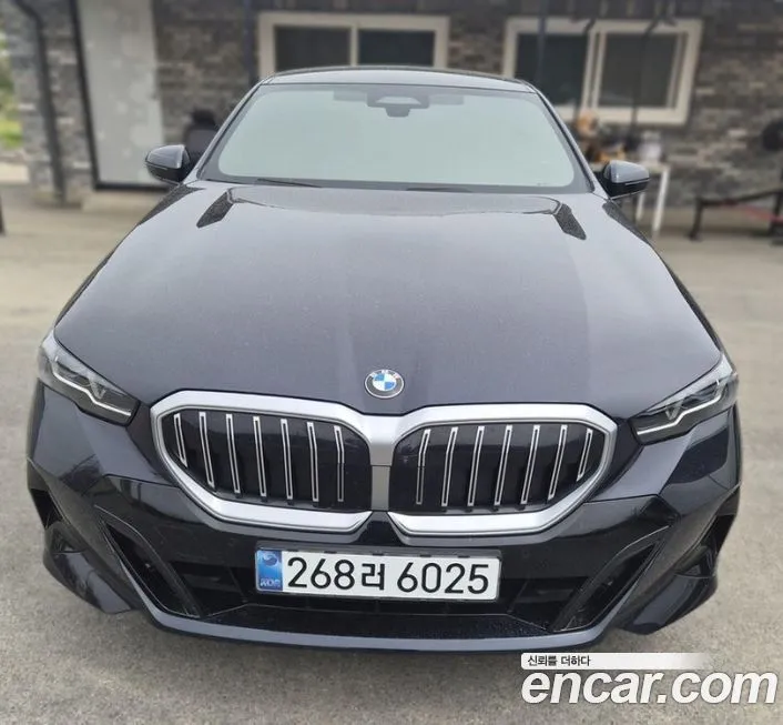 BMW 5-Series 2024 из KR, фото 5