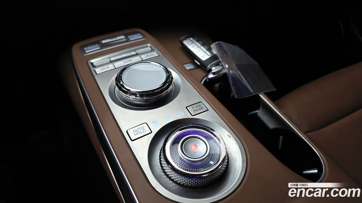 Genesis GV70 2024 из KR, фото 4