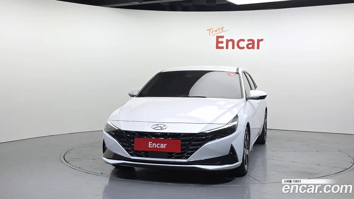 Hyundai AVANTE — фото 2