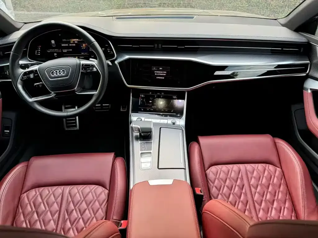Audi A7L 2025 из CN, фото 5