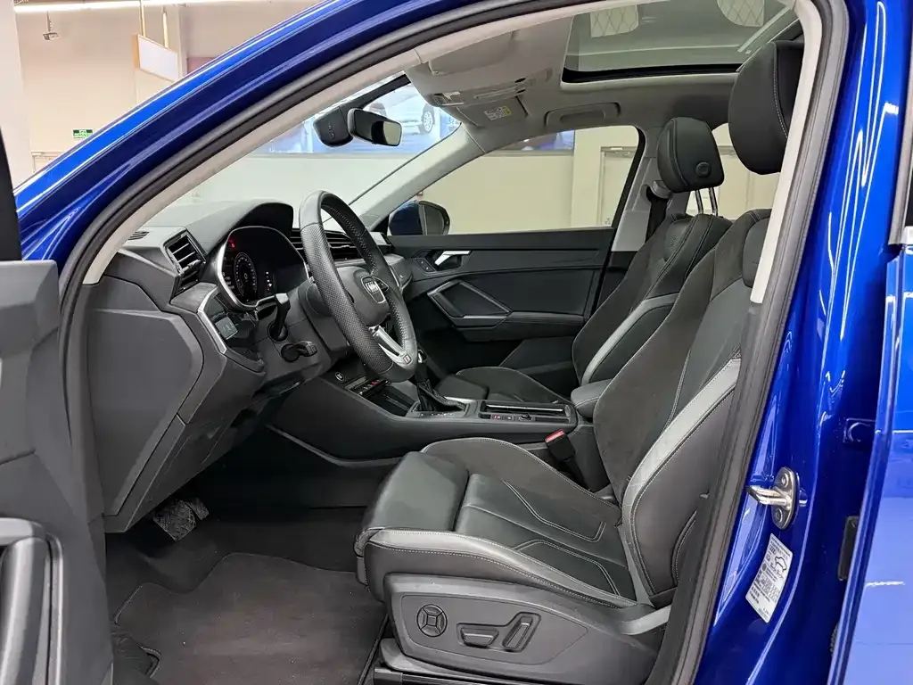 Audi Q3 Sportback 2022 из CN, фото 9