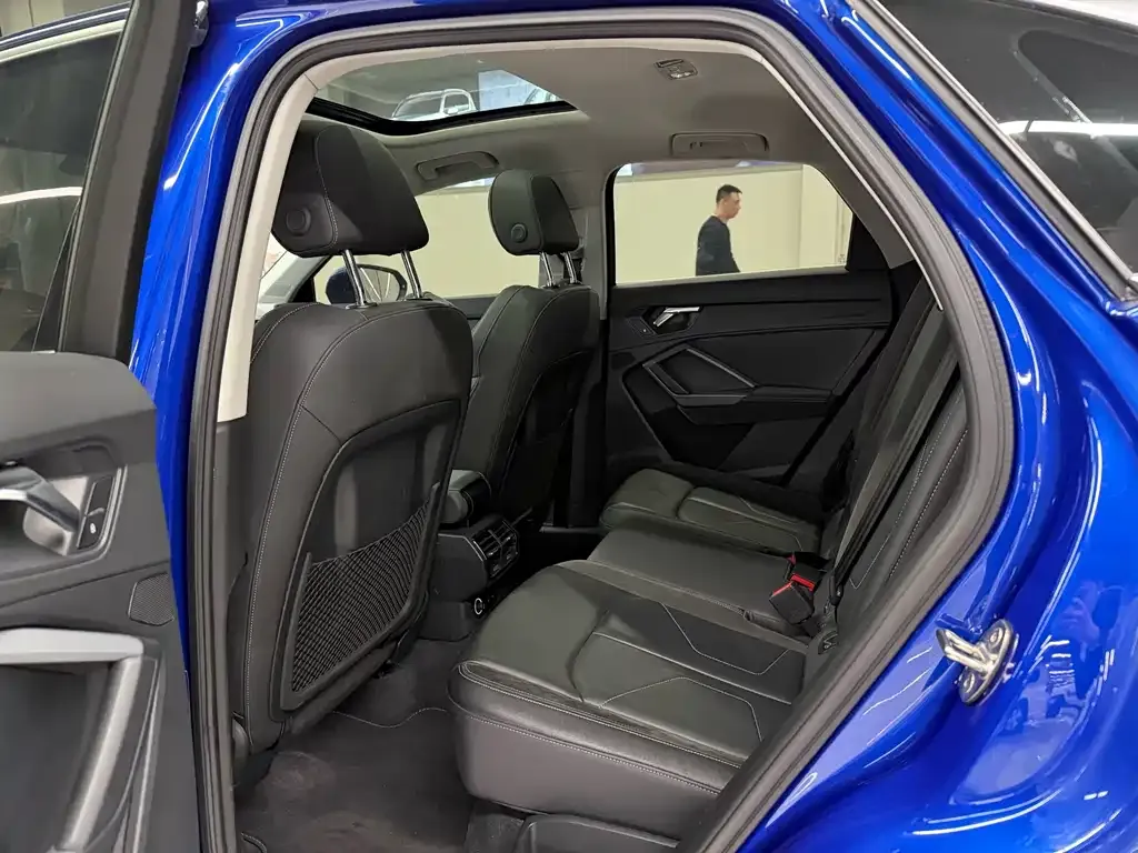 Audi Q3 Sportback 2022 из CN, фото 2