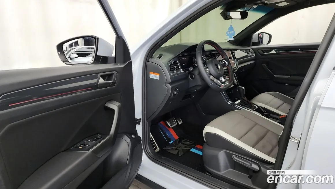 Volkswagen T-Roc 2021 из KR, фото 9