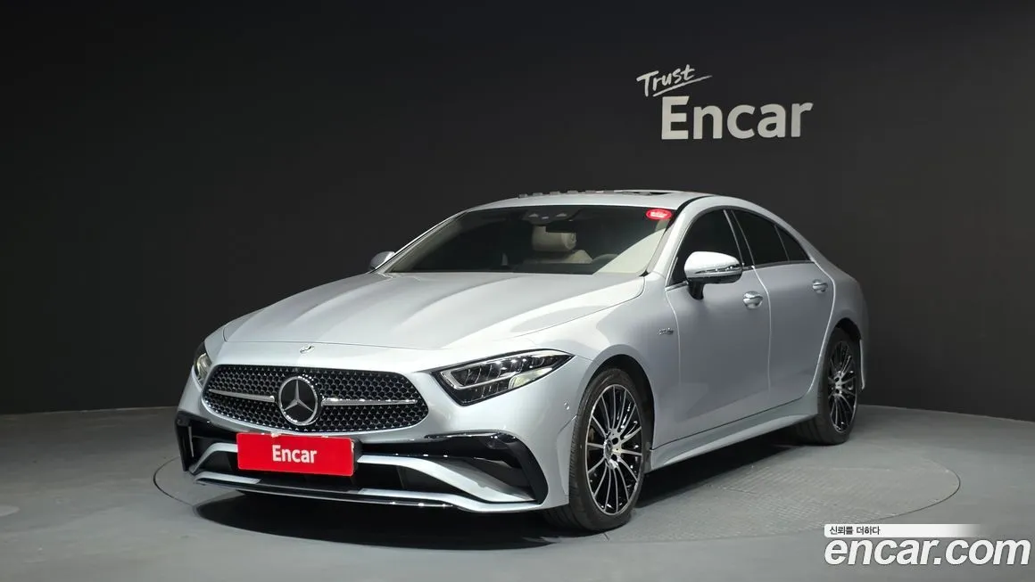 Mercedes-Benz CLS-Class — фото 1