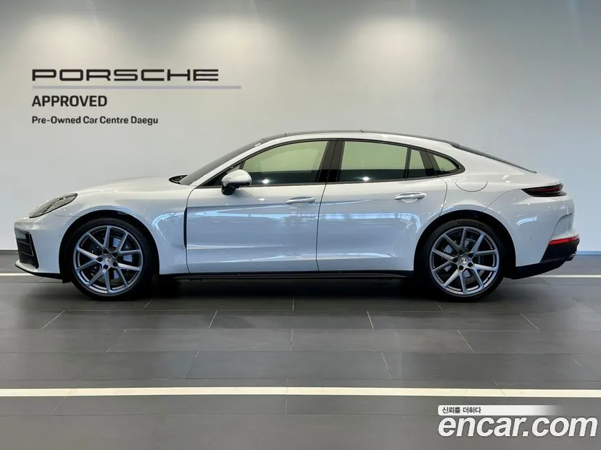 Porsche Panamera 2025 из KR, фото 5