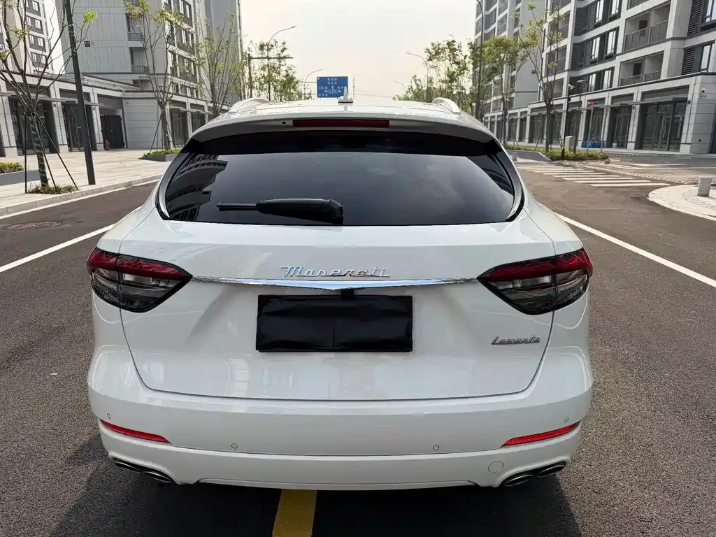 Maserati Levante 2024 из CN, фото 4