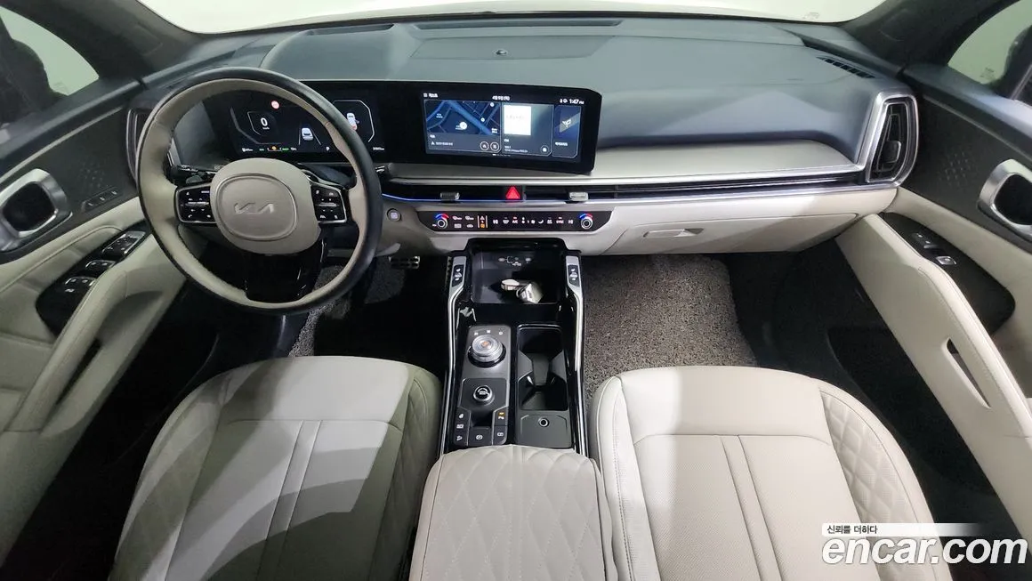 Kia Sorento — фото 8