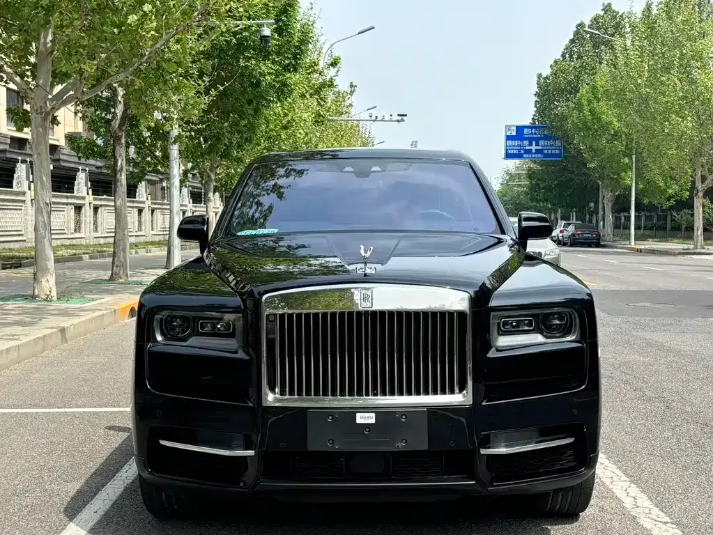 Rolls-Royce Cullinan 2023 из CN, фото 7