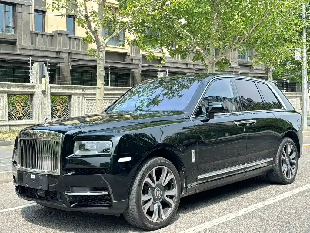 Rolls-Royce Cullinan 2023 из CN, фото 10