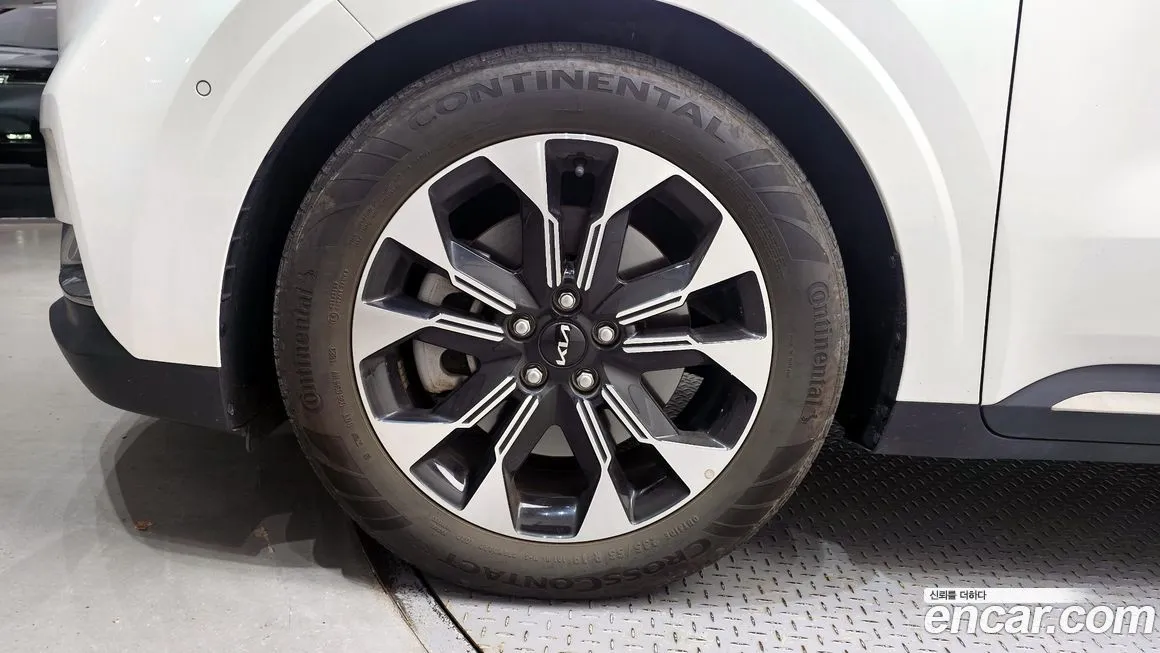 Kia Carnival 2023 из KR, фото 6
