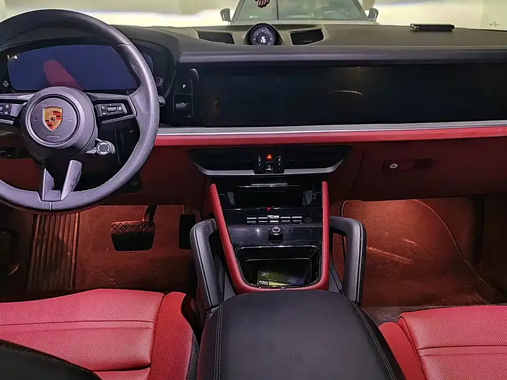 Porsche Cayenne 2025 из CN, фото 8