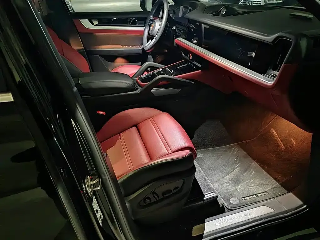 Porsche Cayenne 2025 из CN, фото 4