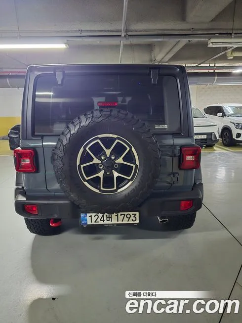 Jeep Wrangler — фото 2
