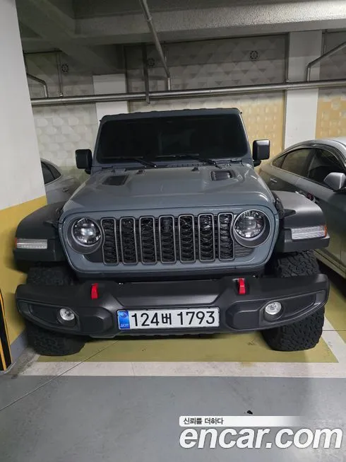 Jeep Wrangler — фото 4
