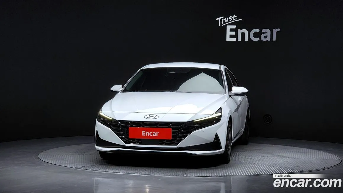 Hyundai AVANTE — фото 8