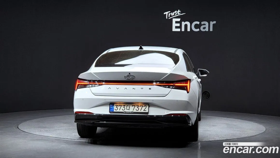 Hyundai AVANTE — фото 6