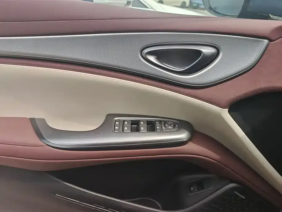 BYD Seal 07 DM-i 2025 из CN, фото 6